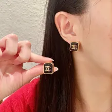 シャネルイヤリング CHANEL 2025新作 イヤリング