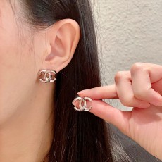 シャネルイヤリング CHANEL 2025新作 イヤリング
