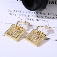 シャネルイヤリング CHANEL 2025新作 イヤリング