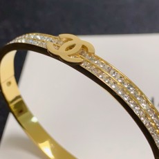シャネルブレスレット CHANEL 2025新作 ブレスレット
