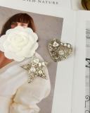 シャネルブローチ CHANEL 2025新作 ブローチ