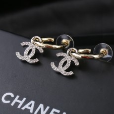 シャネルイヤリング CHANEL 2025新作 イヤリング