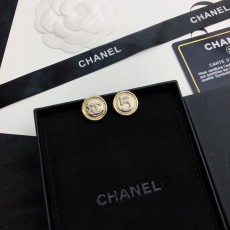 シャネルイヤリング CHANEL 2025新作 イヤリング