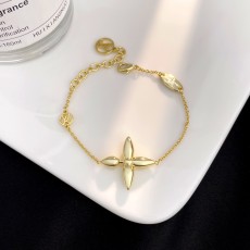 ルイヴィトンブレスレット LOUIS VUITTON 2025新作 ブレスレット
