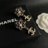シャネルイヤリング CHANEL 2025新作 イヤリング