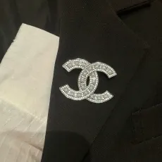 シャネルブローチ CHANEL 2025新作 ブローチ