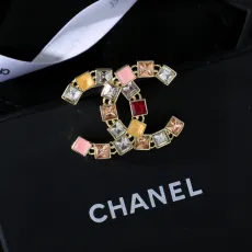 シャネルブローチ CHANEL 2025新作 ブローチ