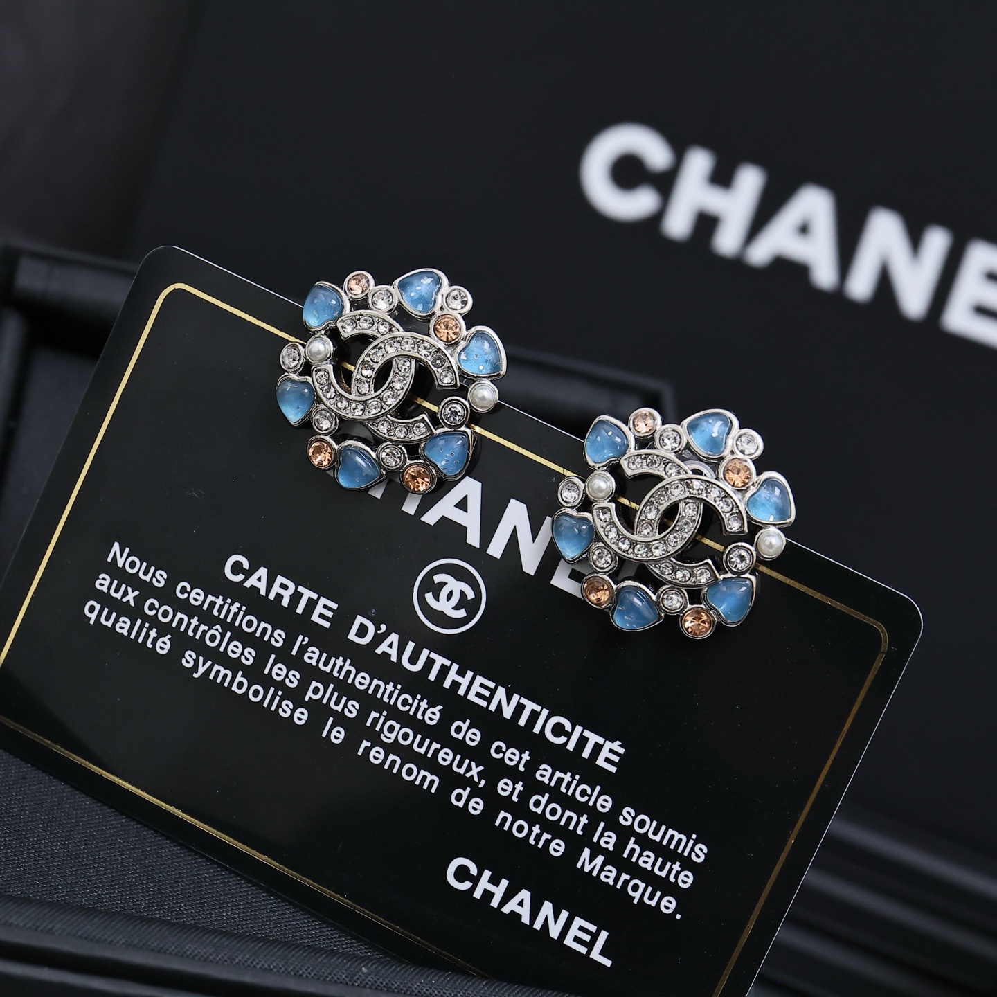 シャネルイヤリング CHANEL 2025新作 イヤリング