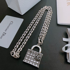 ディオールネックレス DIOR 2025新作 ネックレス