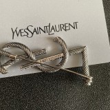 サンローランブローチ Yves Saint Laurent 2025新作 ブローチ