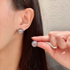 シャネルイヤリング CHANEL 2025新作 イヤリング