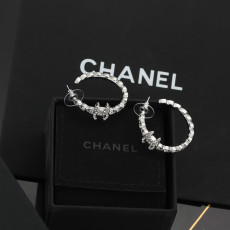 シャネルイヤリング CHANEL 2025新作 イヤリング
