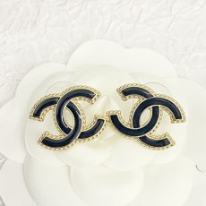シャネルイヤリング CHANEL 2025新作 イヤリング