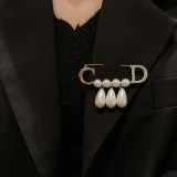 ディオールブローチ DIOR 2025新作 ブローチ