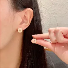 シャネルイヤリング CHANEL 2025新作 イヤリング