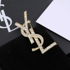 サンローランブローチ Yves Saint Laurent 2025新作 ブローチ