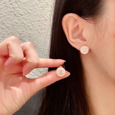 シャネルイヤリング CHANEL 2025新作 イヤリング