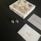 ディオールイヤリング DIOR 2025新作 イヤリング