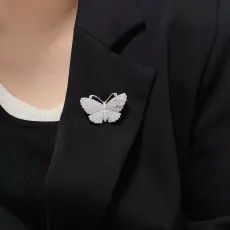 シャネルブローチ CHANEL 2025新作 ブローチ