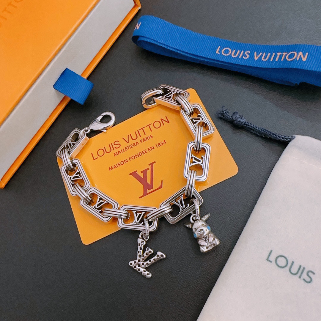 ルイヴィトンブレスレット LOUIS VUITTON 2025新作 ブレスレット