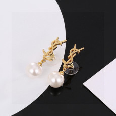 サンローランイヤリング Yves Saint Laurent 2025新作 イヤリング