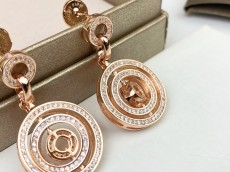 ブルガリイヤリング BVLGARI 2025新作 イヤリング