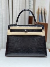 エルメスバッグ HERMES 2025新作 Kelly 28