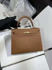 エルメスバッグ HERMES 2025新作 Kelly 25ハンドバッグ