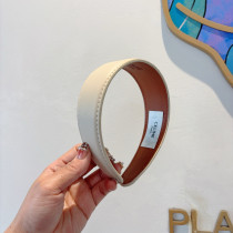 セリーヌカチューシャ CELINE 2025新作 カチューシャ