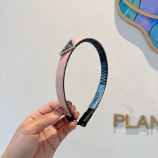 プラダカチューシャ PRADA 2025新作 カチューシャ
