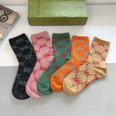 グッチ靴下 GUCCI 2025新作 靴下