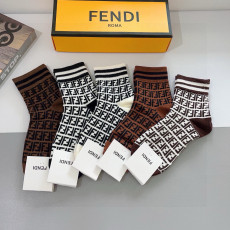 フェンディ靴下 FENDI 2025新作 靴下