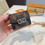 ルイヴィトンキーホルダー LOUIS VUITTON 2025新作 キーホルダー
