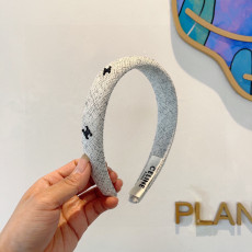 セリーヌカチューシャ CELINE 2025新作 カチューシャ