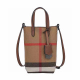 バーバリーポーチ BURBERRY 2025新作 ポーチ