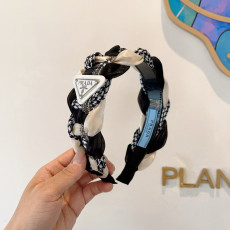 プラダカチューシャ PRADA 2025新作 カチューシャ