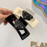 プラダカチューシャ PRADA 2025新作 カチューシャ