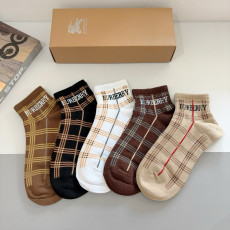 バーバリー靴下 BURBERRY 2025新作 靴下