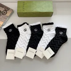 グッチ靴下 GUCCI 2025新作 靴下