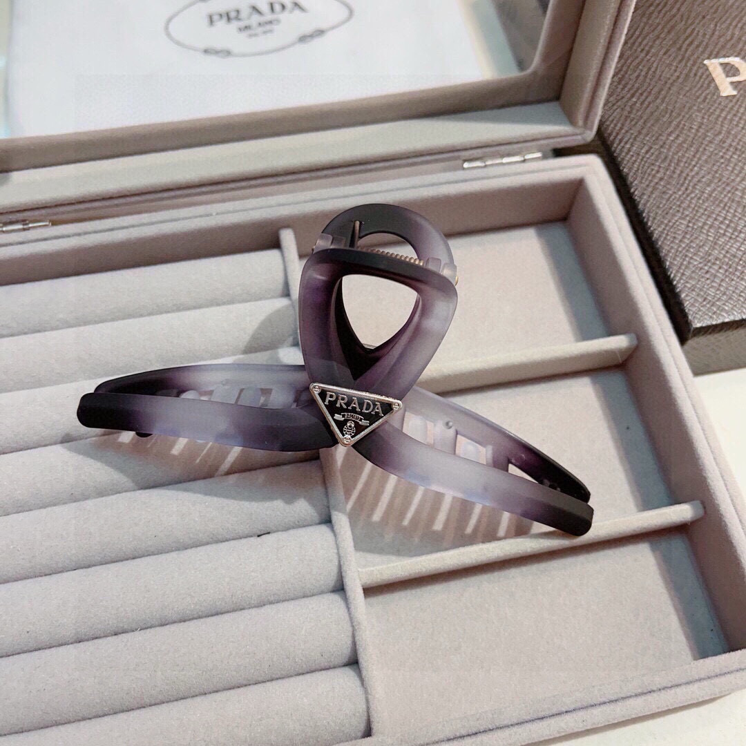 プラダカチューシャ PRADA 2025新作 カチューシャ