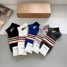 バーバリー靴下 BURBERRY 2025新作 靴下