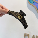 フェンディカチューシャ FENDI 2025新作 カチューシャ