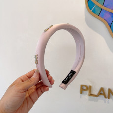シャネルカチューシャ CHANEL 2025新作 カチューシャ