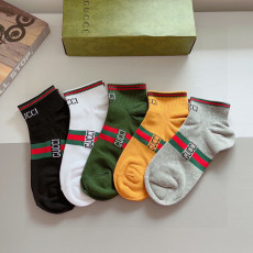 グッチ靴下 GUCCI 2025新作 靴下