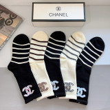 シャネル靴下 CHANEL 2025新作 靴下