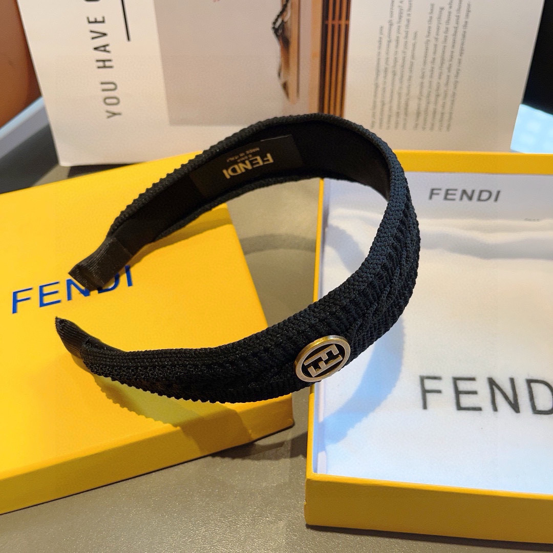 フェンディカチューシャ FENDI 2025新作 カチューシャ