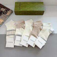 グッチ靴下 GUCCI 2025新作 靴下