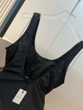 グッチ水着 GUCCI 2025新作 水着