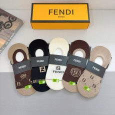 フェンディ靴下 FENDI 2025新作 靴下