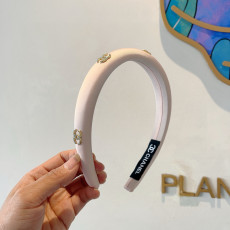 シャネルカチューシャ CHANEL 2025新作 カチューシャ